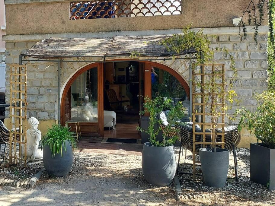 Apartamento Loft Ravissant Avec Jacuzzi Et Parc Orange  Exterior foto